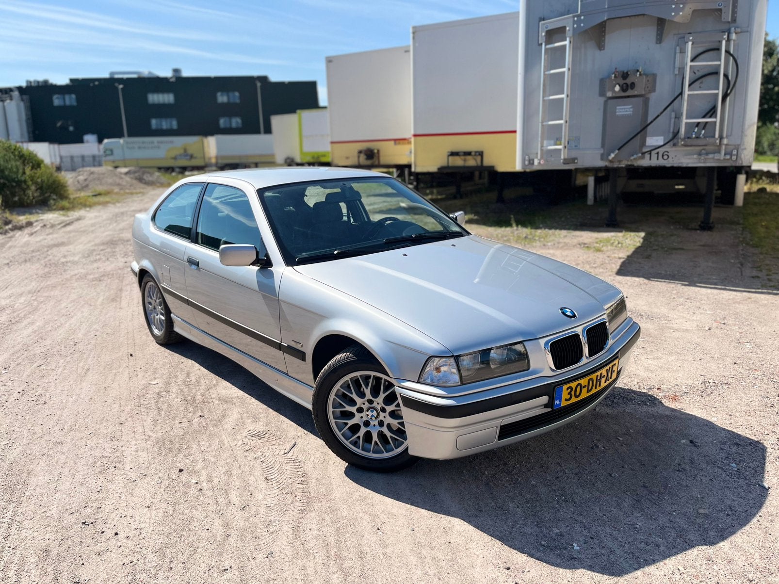 1999 Bmw e36 316 1.9L AUT Titan zilver metallic, Automaat, Grijs, Particulier, 3-Serie