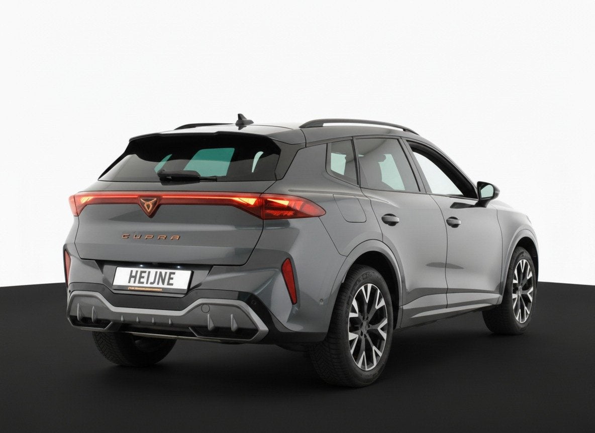 CUPRA Terramar 1.5 eTSI 150PK DSG BUSINESS 360CAMERA/CARPLAY, Auto's, 1798 kg, 4 cilinders, Alcantara, Origineel Nederlands