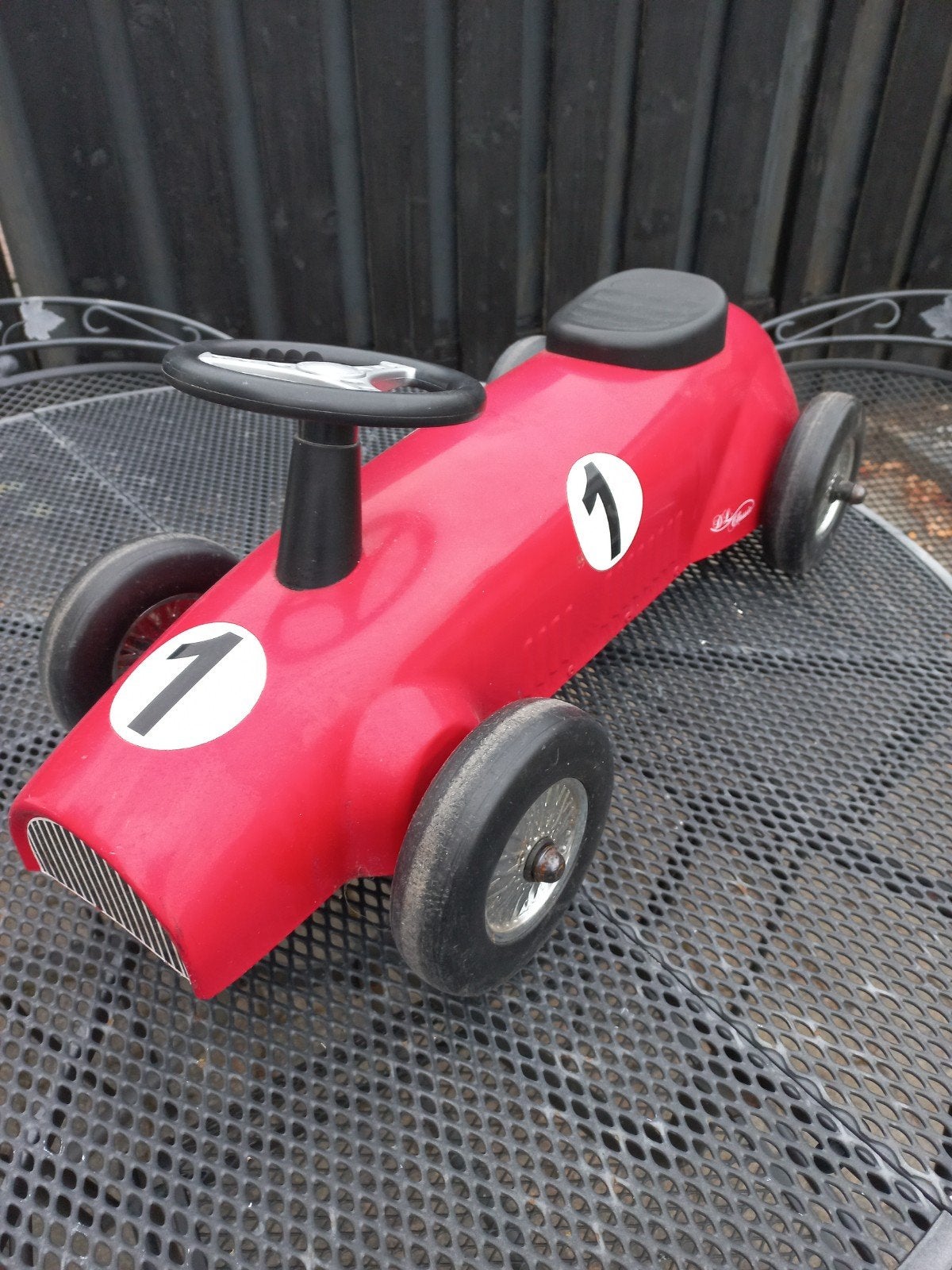 Retro Ferrari-rode Formule 1 loopauto "DL Classic"., Ophalen