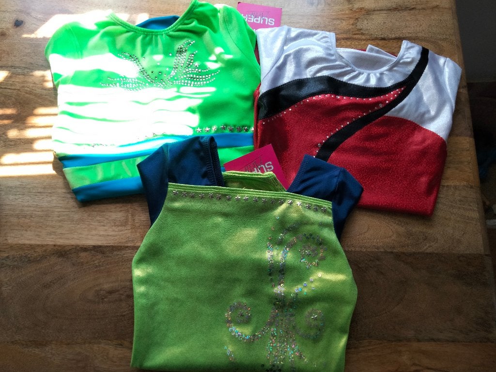 Turnpakje/turnpakjes maat 152 SALE nu 9,50 per stuk, Kindermaat 146 t/m 176, Ophalen of Verzenden, Zo goed als nieuw, Turnpak(je)