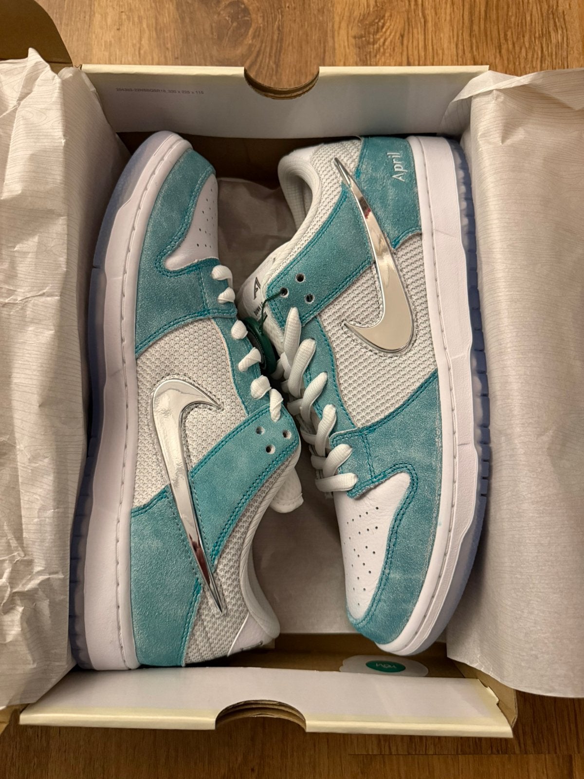 nike dunk sb April skateboards nieuw in doos maat 46, Ophalen of Verzenden, Nieuw, Overige kleuren