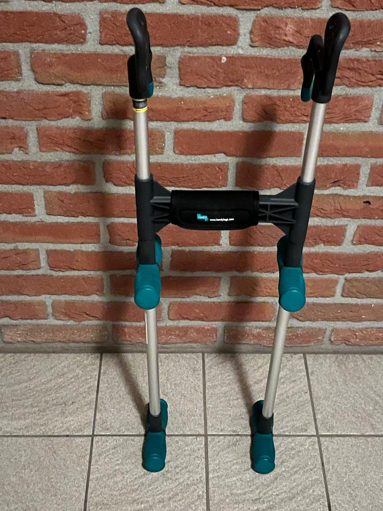 aantrekhulp voor kousen uittrekhulp steunkousen HandyLegs, Diversen, Verpleegmiddelen, Ophalen, Zo goed als nieuw
