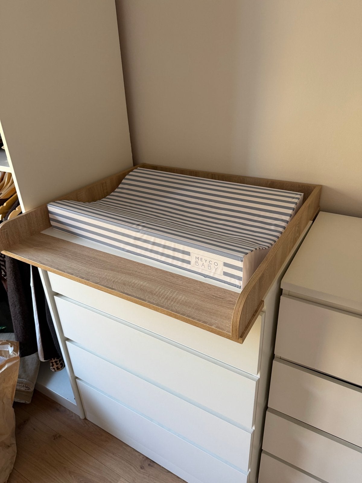 Commode opzetstuk babykamer (gloednieuw, ongebruikt), 50 tot 70 cm, Nieuw, 75 tot 100 cm, Opstaande rand