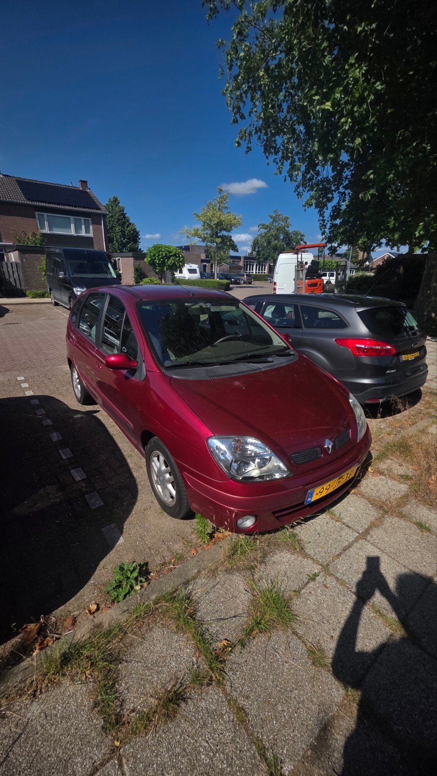 Renault Scénic 1.6 16V Expr AUT 2005 2002 Rood, Auto's, 1250 kg, 4 cilinders, Origineel Nederlands, Particulier