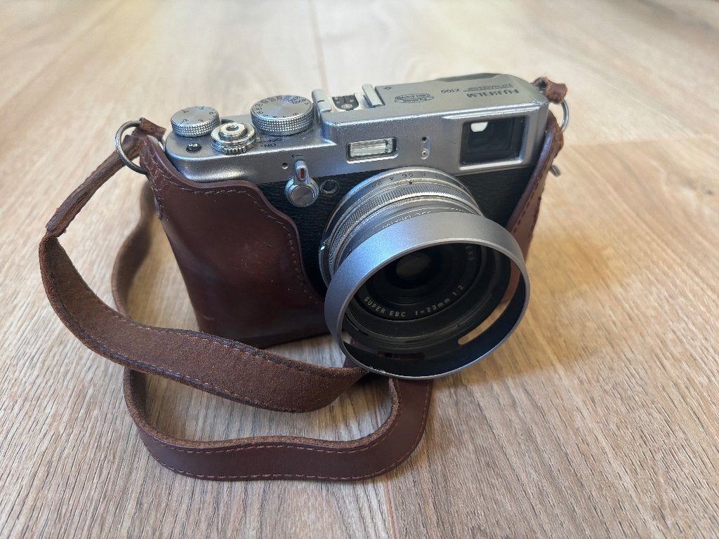Fuji X100 (originele versie) in prima staat, Ophalen of Verzenden, Gebruikt, Fuji, Geen optische zoom