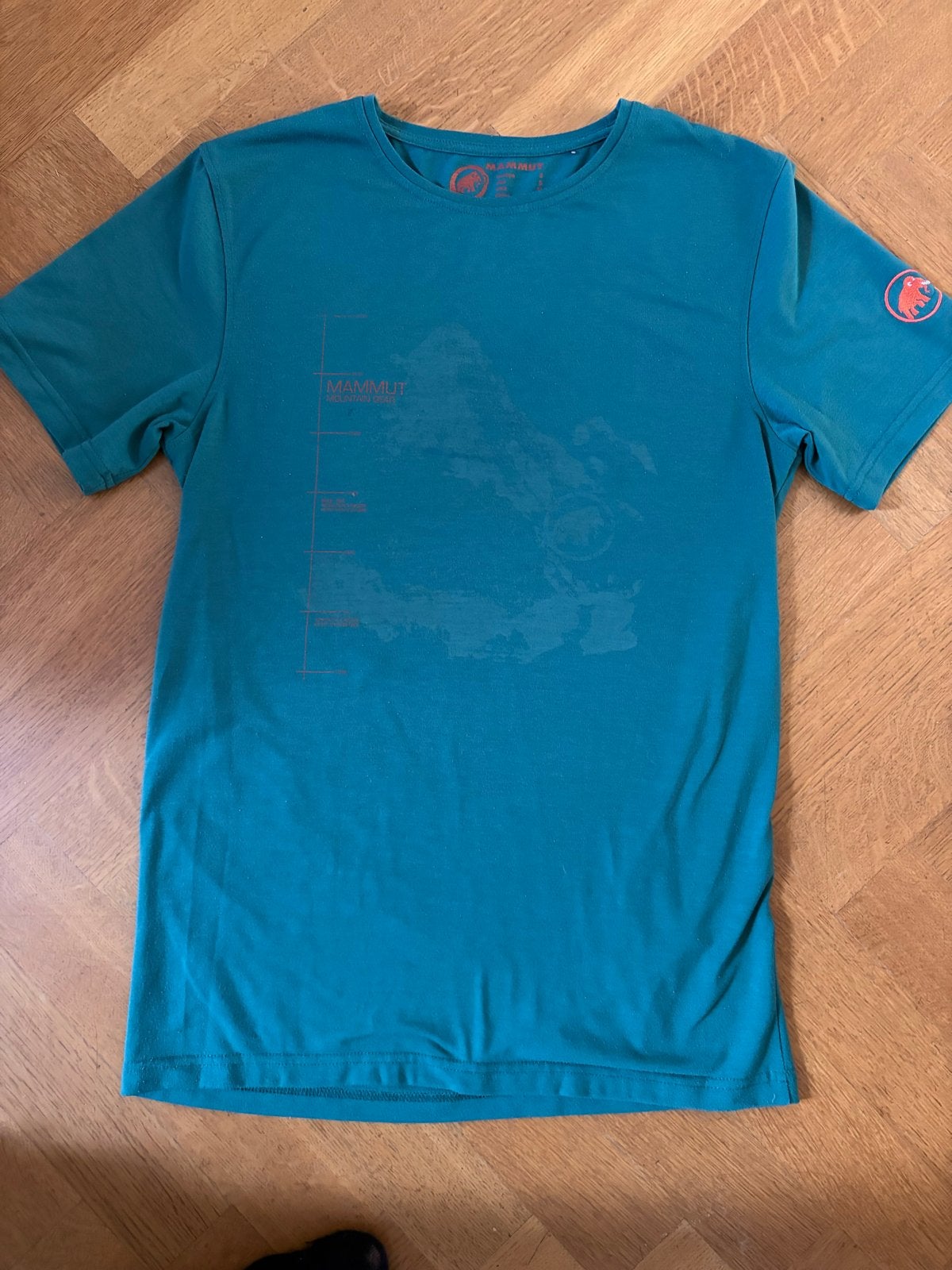 Mammut Buitensport T-shirt Small met stretch en opdruk, Ophalen of Verzenden, Gebruikt, Kleding