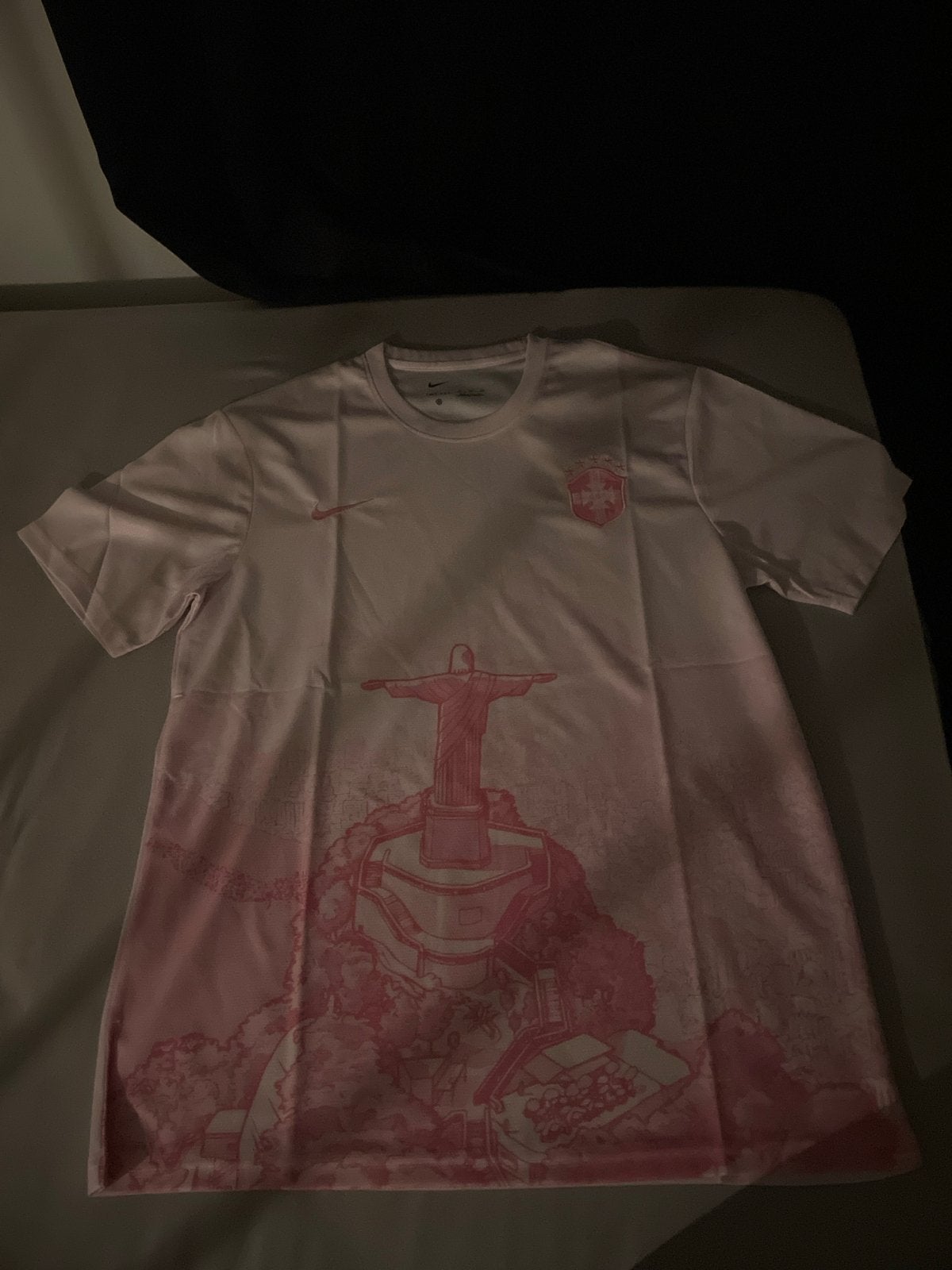 Nike voetbalshirt roze met Rio de Janeiro print - Maat XL, Ophalen of Verzenden, Nieuw, Maat 56/58 (XL), Roze