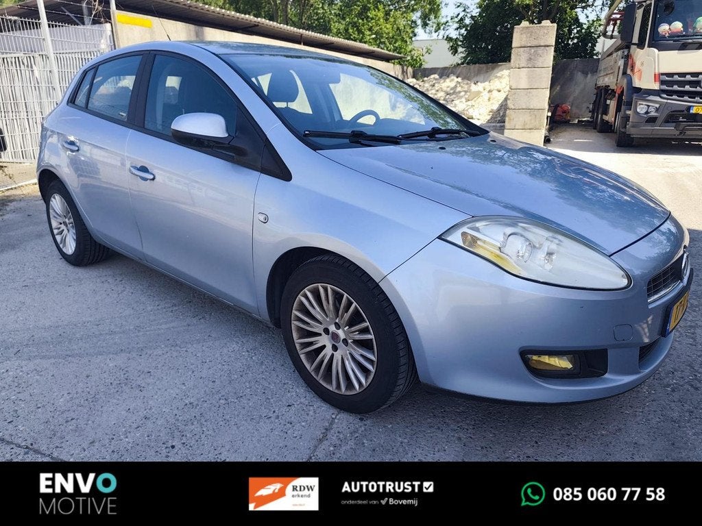 Fiat Bravo 1.4 T-Jet Corporate Clima/Cruise/PDC/LMV, Auto's, Fiat, Voorwielaandrijving, Gebruikt, Zwart, 4 cilinders