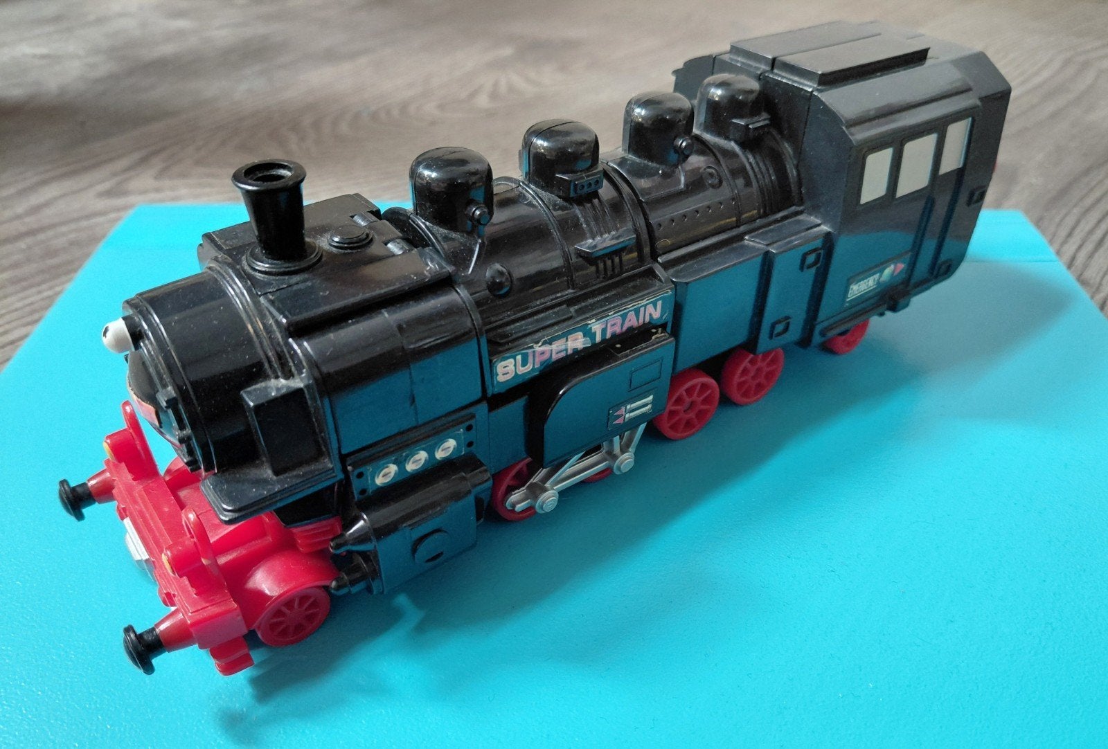 Flying Dragon Toys Classic Train Bot, Overige generaties, Ophalen of Verzenden, Gebruikt, Overige rassen