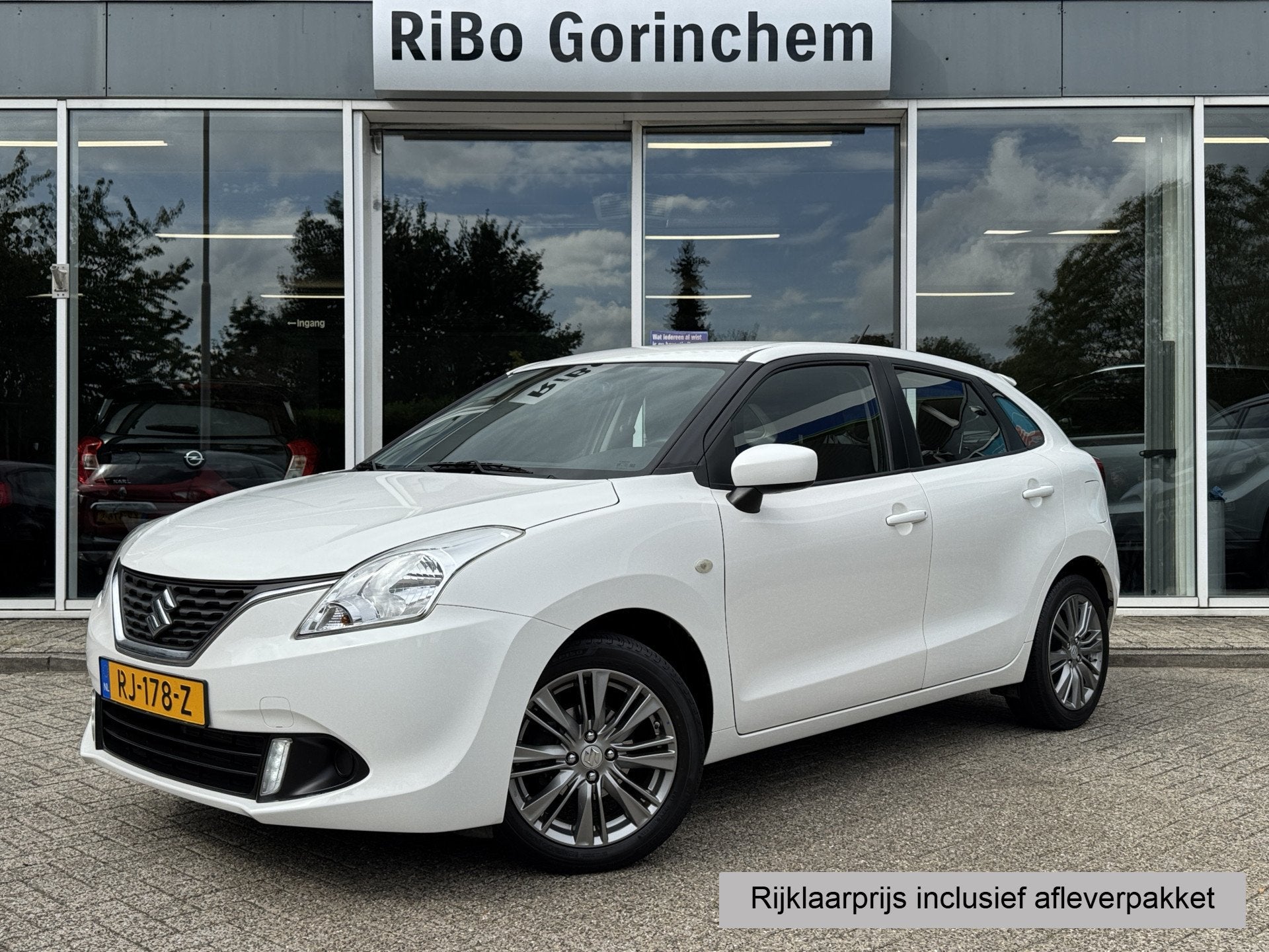 Suzuki Baleno 1.2 Executive * Achteruitrijcamera * Stoelverw, Auto's, 12 maanden, Stof, Gebruikt, 4 cilinders