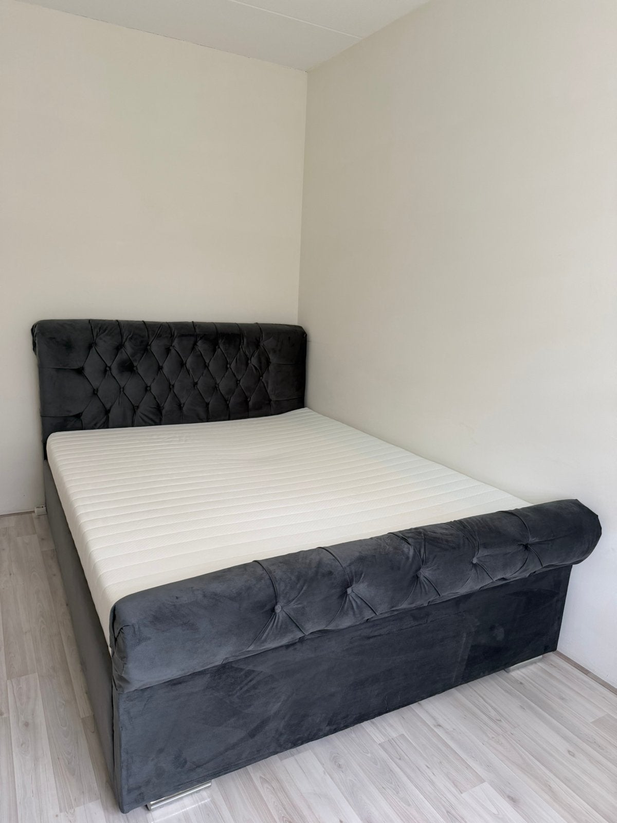 Bed, Ophalen, Overige materialen, 140 cm, 200 cm