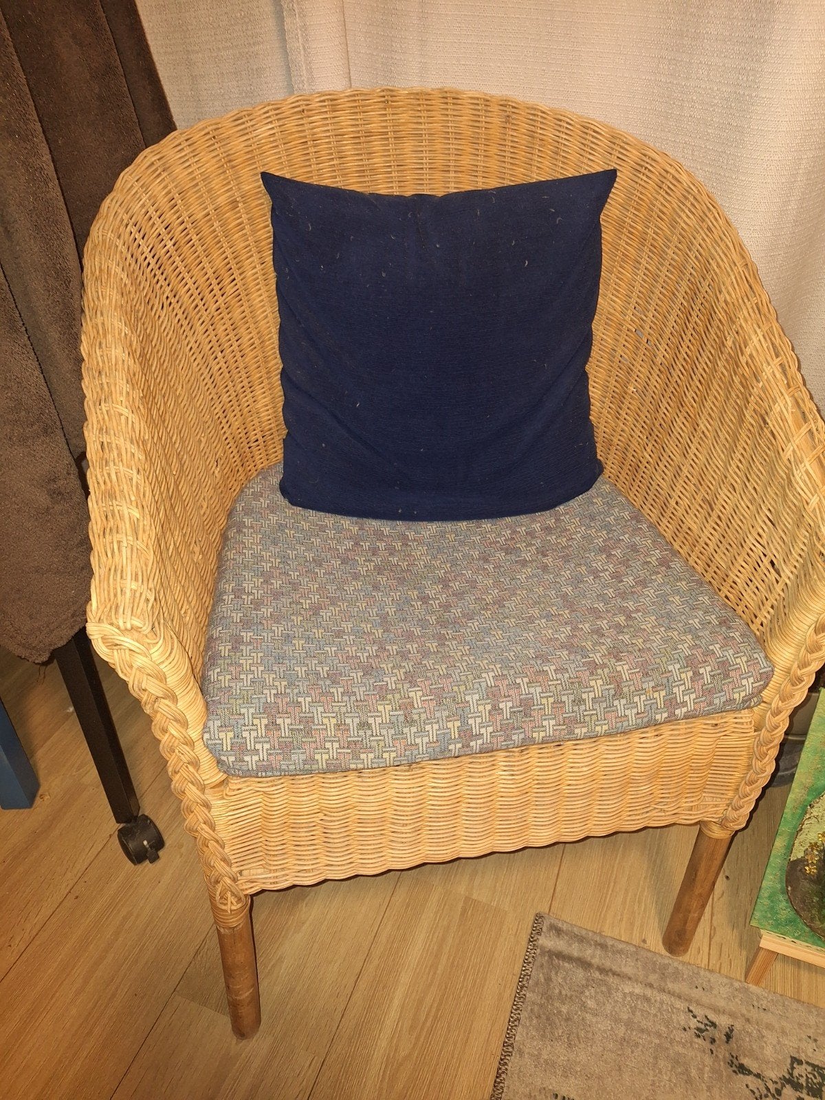 2 mooie rieten clubs met kussens, Huis en Inrichting, Stoelen, Ophalen, Gebruikt, Riet of Rotan, Twee