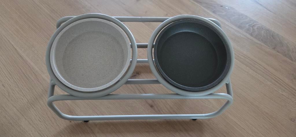 Verhoogde voerbak district 70 katten incl bamboe bakjes, Ophalen of Verzenden, Nieuw
