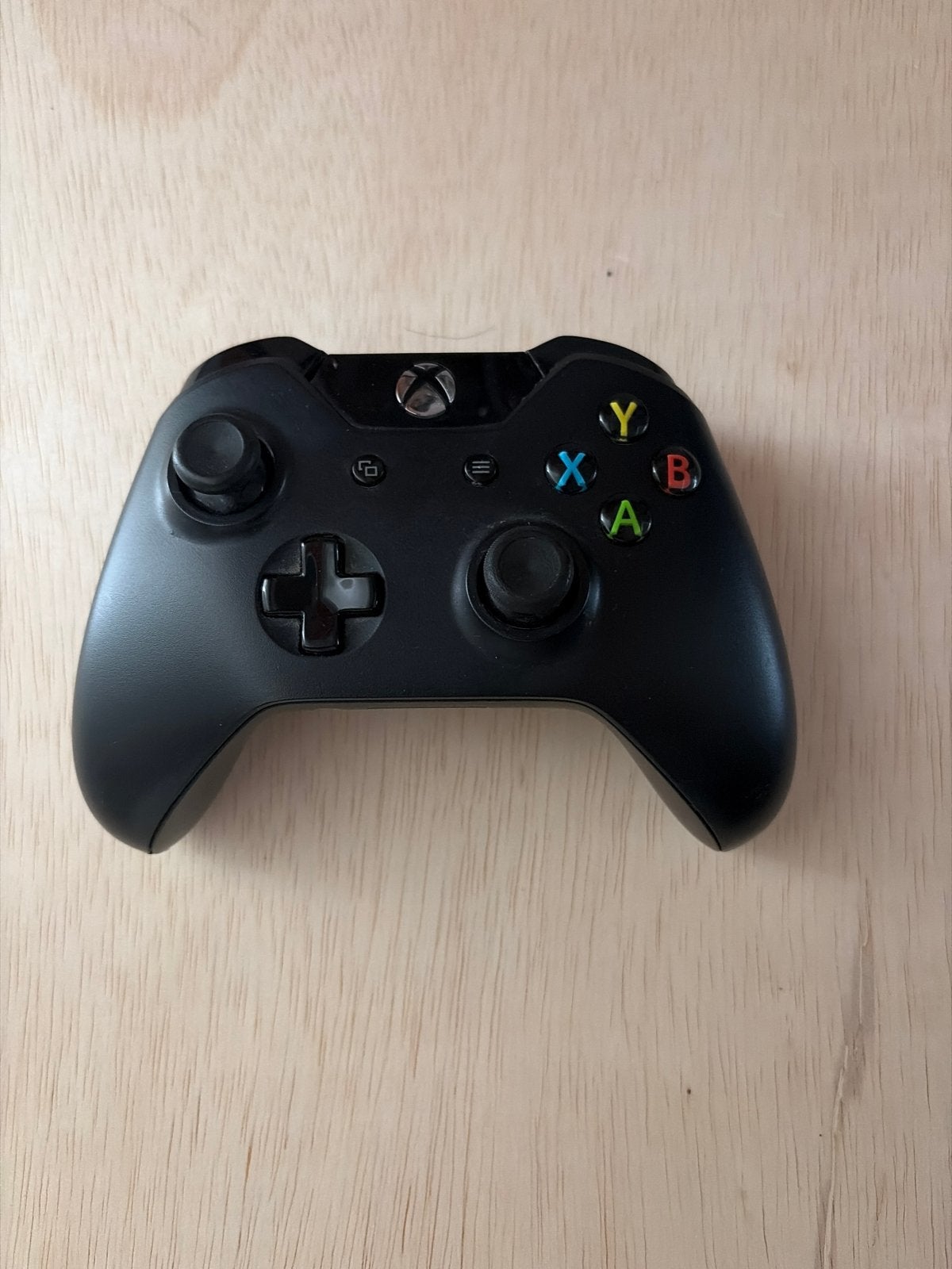 Xbox One Controller - LB knop zit los (reparatie nodig), Gebruikt, Ophalen of Verzenden, Xbox One, Controller
