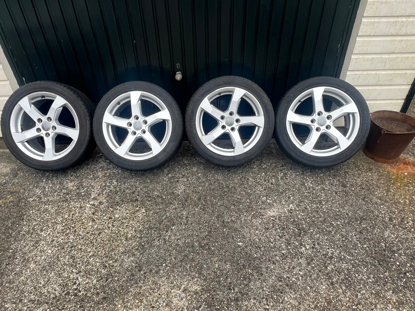 Originele Audi velgen voor een a3, Auto-onderdelen, Banden en Velgen, Ophalen, Gebruikt, Banden en Velgen, 17 inch
