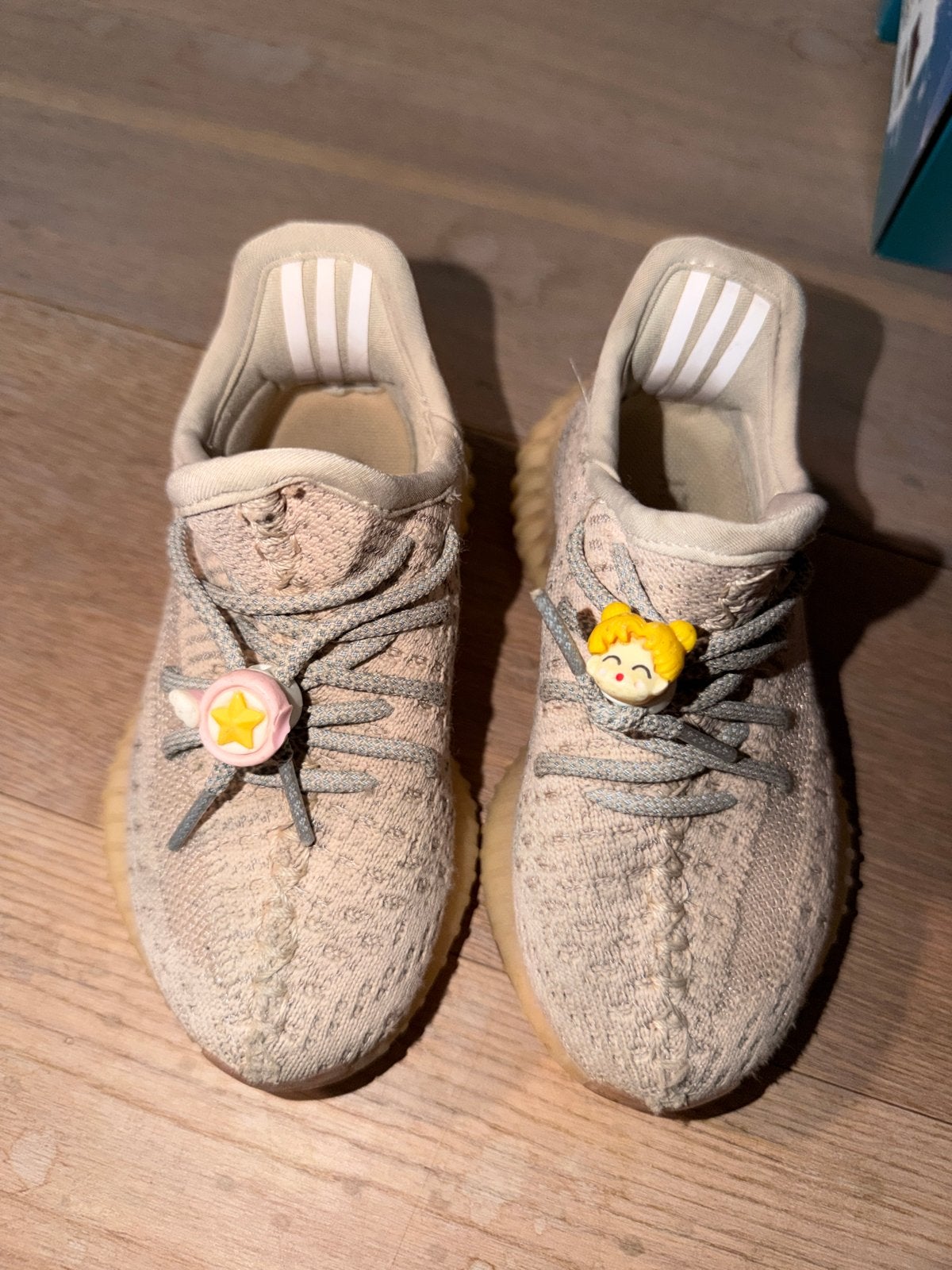 Adidas Yeezy Boost 350 V2 Kinder Sneakers - Eerste Eigenaar, Gebruikt, Jongen of Meisje, Schoenen, Ophalen of Verzenden