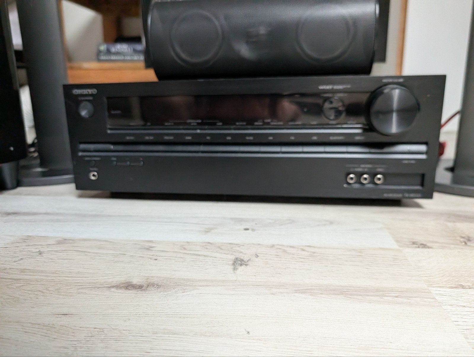Onkyo TX-SR333 Receiver met Harman Kardon HKTS200SUB 5.1, Overige merken, Gebruikt, 70 watt of meer, Ophalen of Verzenden