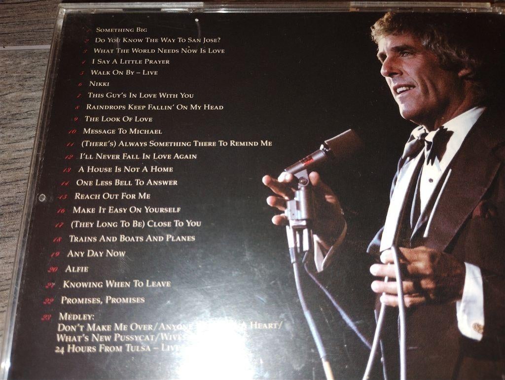 Burt Bacharach - What The World Needs Now - Burt Bacharach C, Ophalen of Verzenden, Zo goed als nieuw