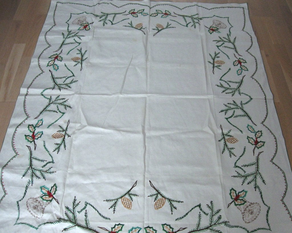 Linnen Hand geborduurde jaren 60 kerstkleed zie, Huis en Inrichting, Keuken | Textiel, Ophalen of Verzenden, Nieuw, Linnen, Tafelkleed of Tafelzeil