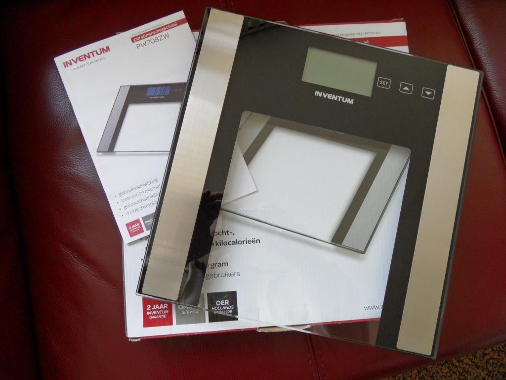 NOG 3 STUK, S DIGITALE WEEGSCHAAL  ALLES EROP EN ERAAN NIEUW, Witgoed en Apparatuur, Weegschalen, Nieuw, 100 kg of meer, Ophalen of Verzenden