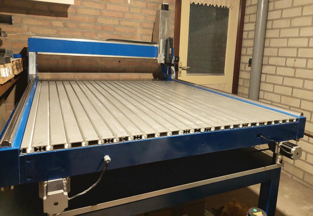 CNC freesmachine Haase AL1290, Doe-het-zelf en Verbouw, Gereedschap | Freesmachines, Ophalen, Zo goed als nieuw, Elektrisch, Overige soorten