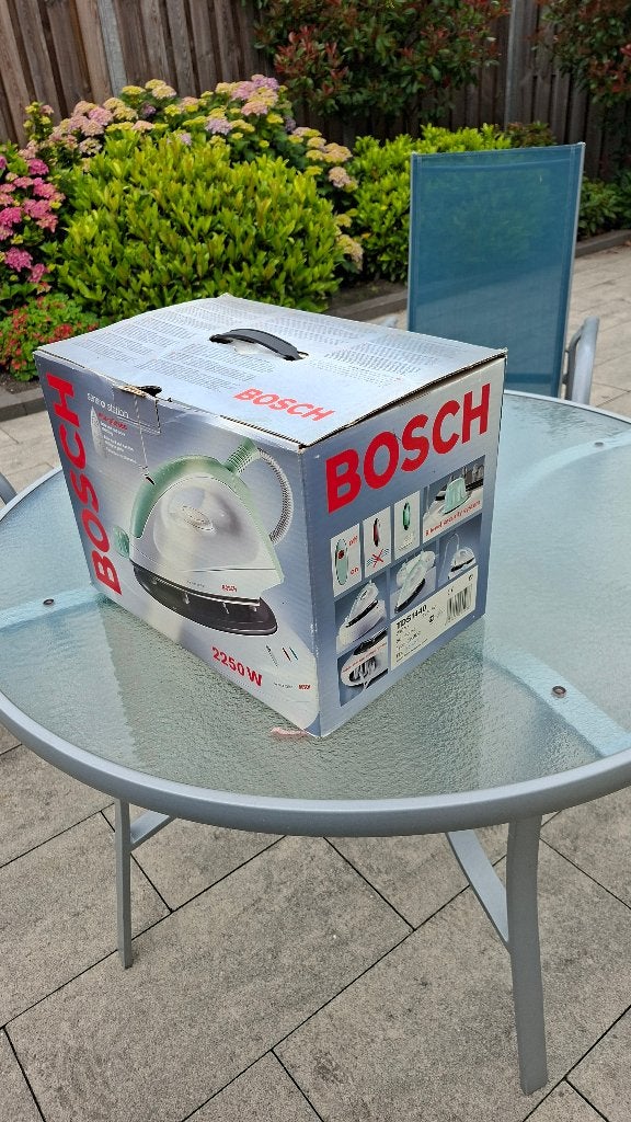 Bosch Stoomstrijkijzer TDS 1440, Witgoed en Apparatuur, Strijkijzers en Strijkplanken, Ophalen, Nieuw, Strijkijzer met snoer