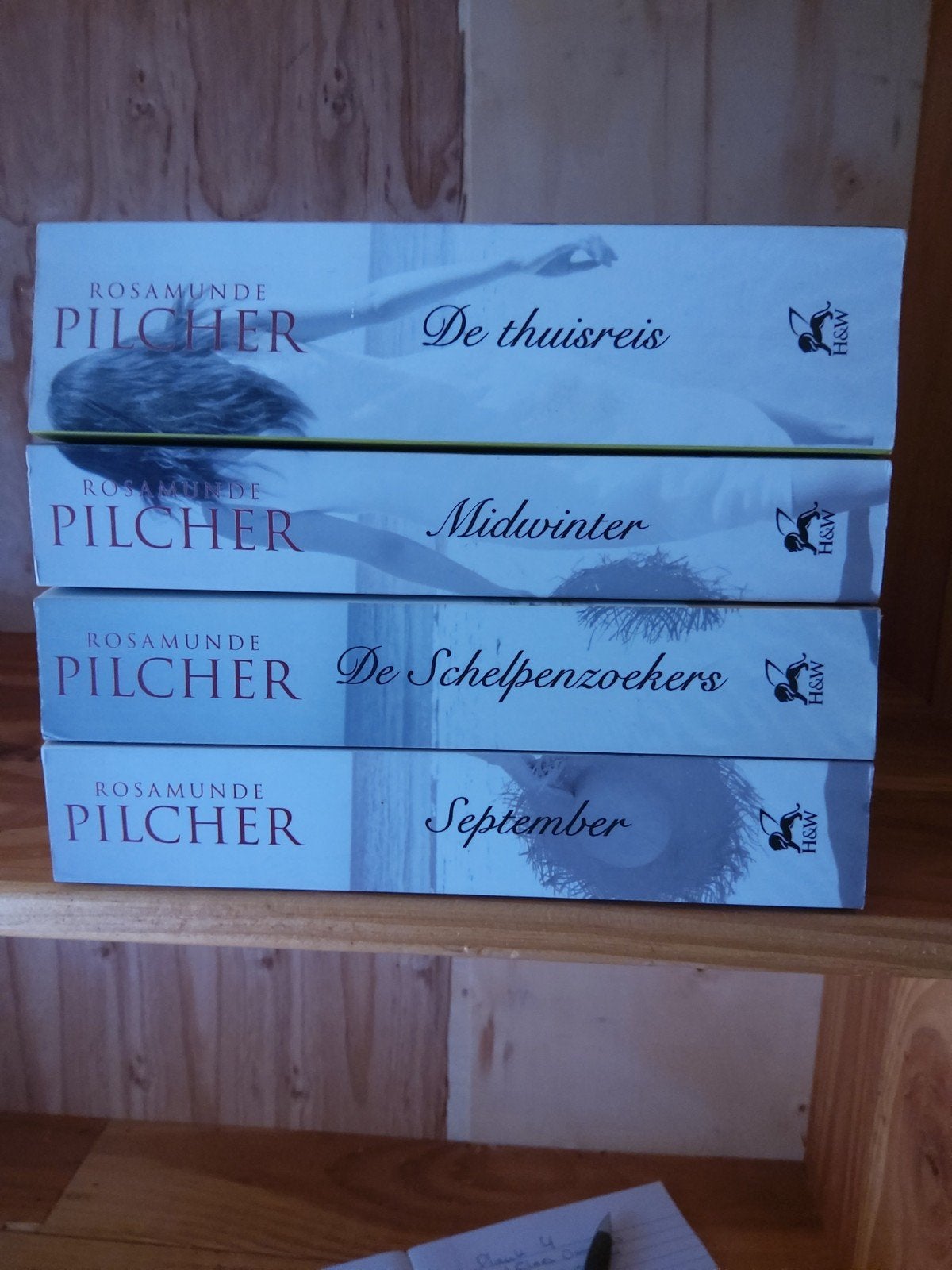 Rosamunde Pilcher - De Vier Jaargetijden (4-delige serie), Boeken, Ophalen of Verzenden, Zo goed als nieuw, Rosamunde pilcher