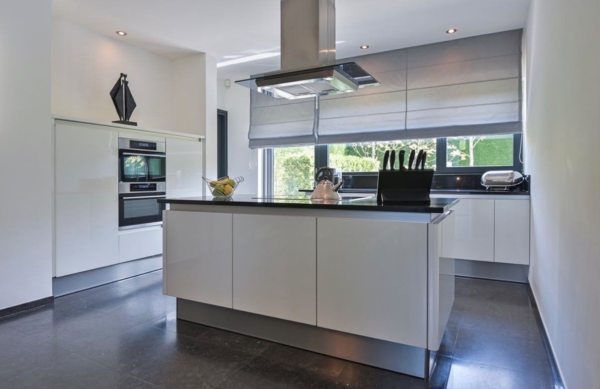 Siematic Keuken - Modern en Stijlvol, Ophalen, Greeploos, Wit, Hoekkeuken