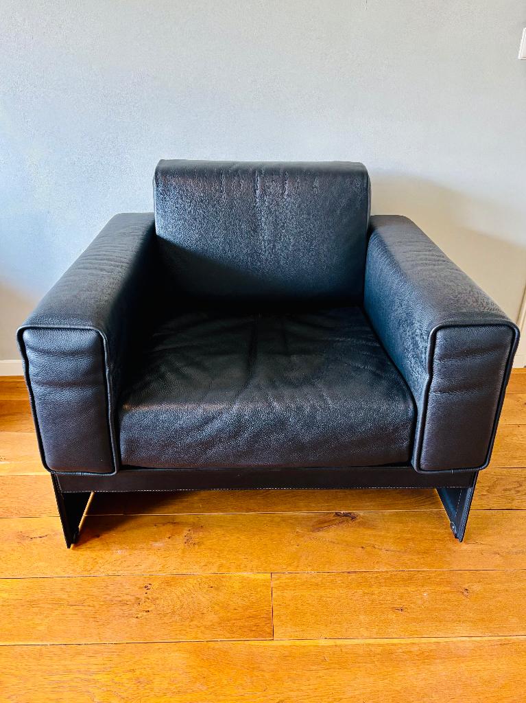 Matteo Grassi fauteuil zwarte leer x 4, Ophalen, 75 tot 100 cm, Zo goed als nieuw, 75 tot 100 cm