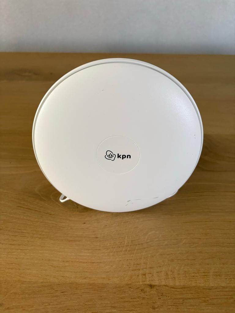 KPN SuperWifi Punt - Wit (Router), Ophalen of Verzenden, Zo goed als nieuw, Router