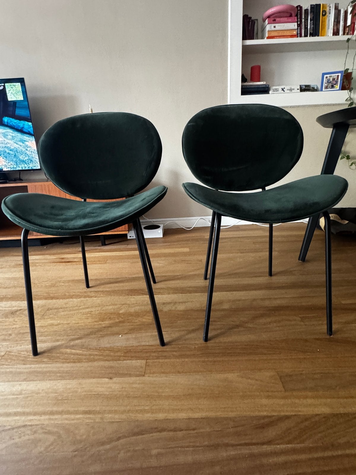 Donkergroene velvet stoelen, Huis en Inrichting, Stoelen, Ophalen, Twee, Overige kleuren, Zo goed als nieuw