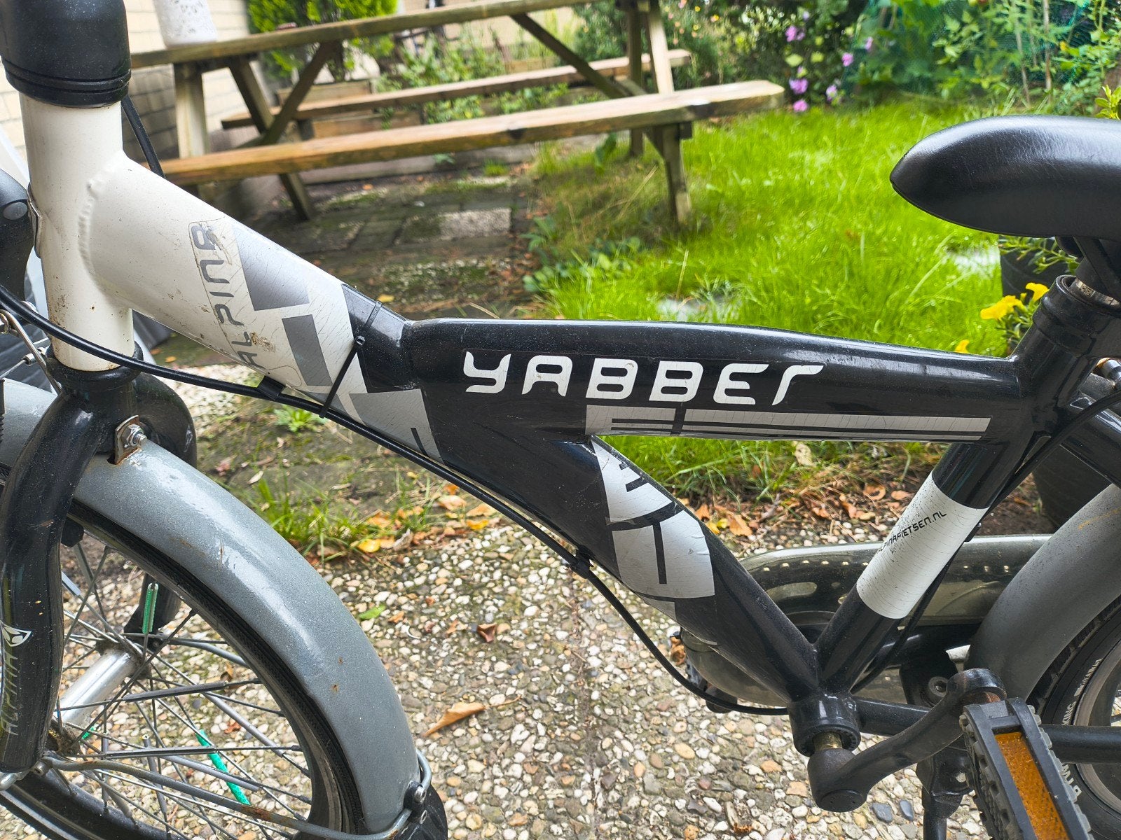 Alpina yabber 20 inch blauw wit, Fietsen en Brommers, Fietsen | Jongens, Ophalen, Terugtraprem, Gebruikt, Alpina  yabber