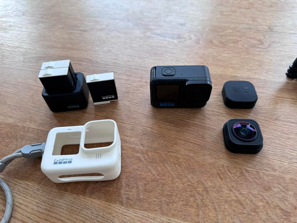 GoPro Hero12 met Max Lens Mod 2.0 en 3 batterijen, Ophalen of Verzenden, Zo goed als nieuw, GoPro