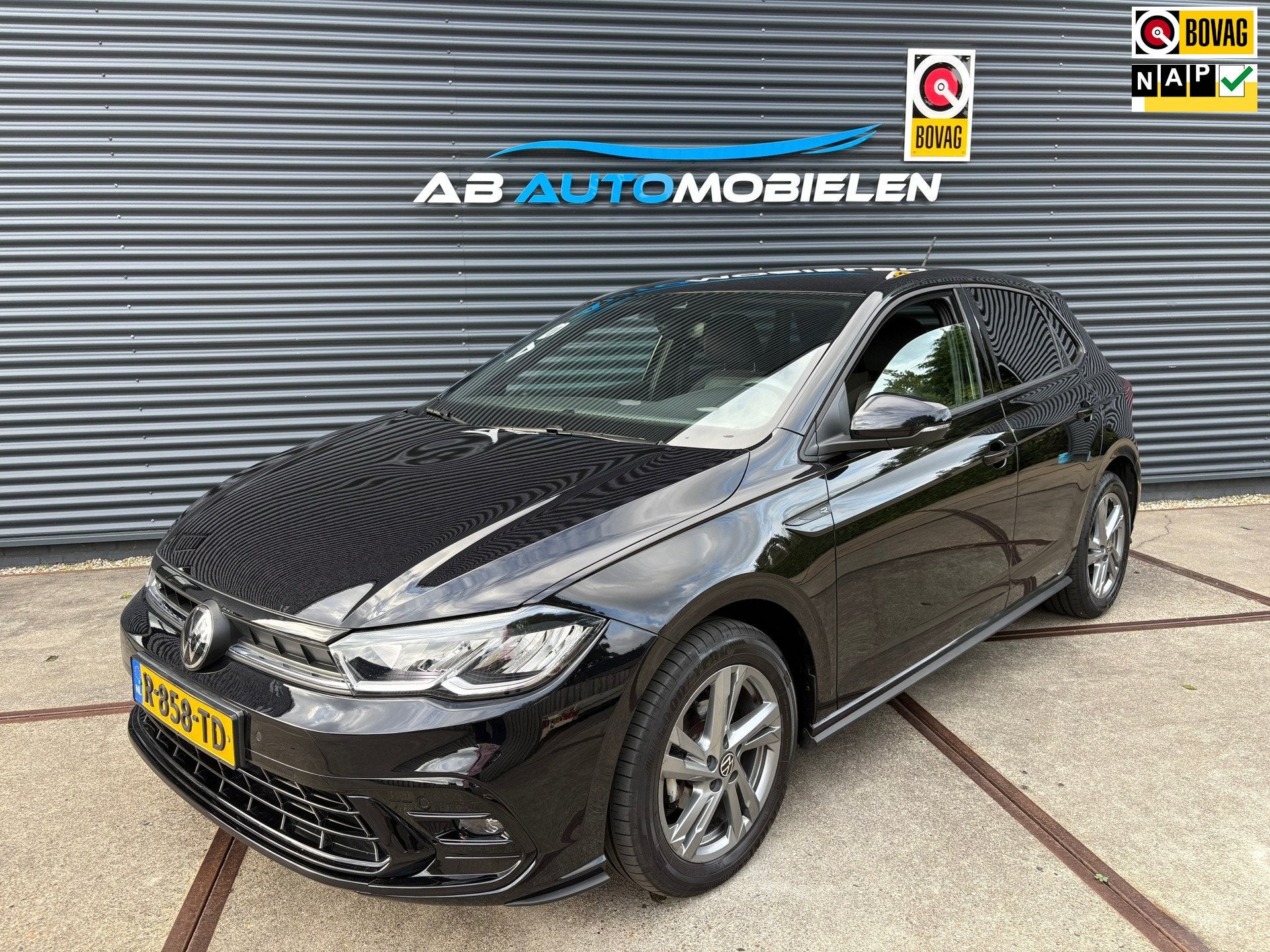 Volkswagen Polo 1.0 TSI R-Line Business AUTOMAAT/ CARPLAY/ P, Dealer onderhouden, Automatische klimaatregeling, Gebruikt, Euro 6
