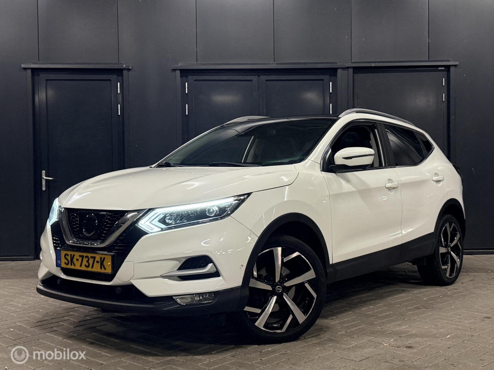 Nissan Qashqai 1.2 full option! Dealer onderhouden|bose|pano, Auto's, Gebruikt, 4 cilinders, 116 pk, Wit