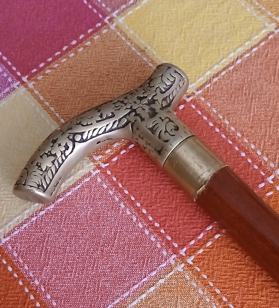 Originele oude WANDELSTOK met bewerkt handvat, Ophalen, Gebruikt