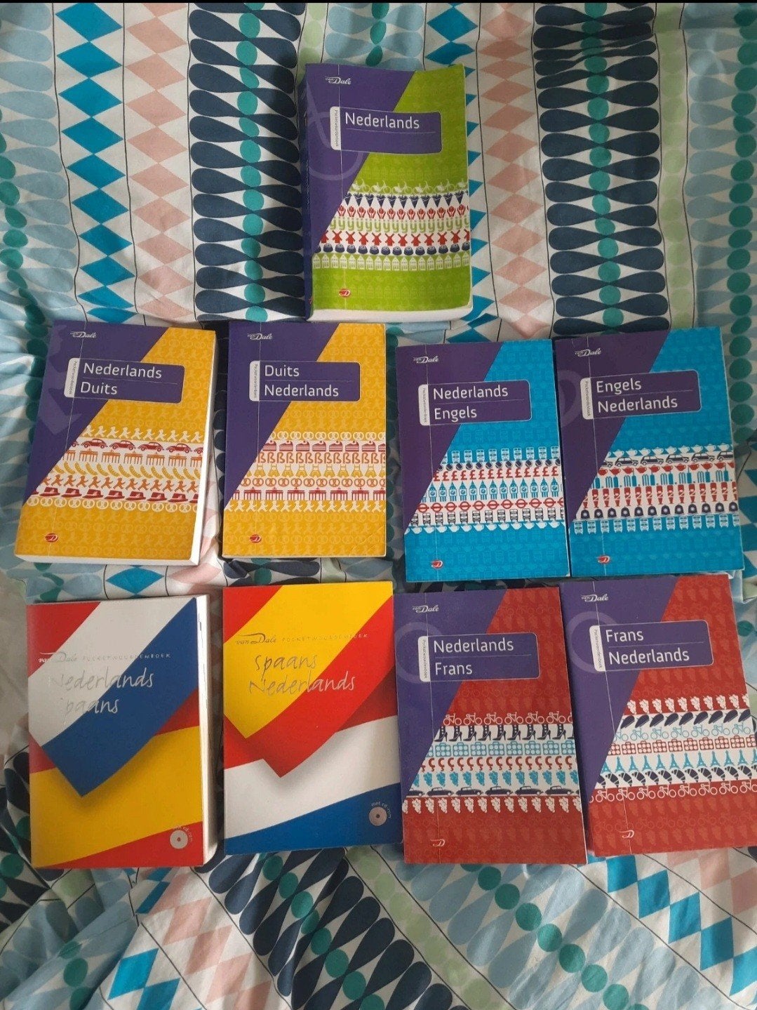 Van Dale woordenboeken, Ophalen of Verzenden, Zo goed als nieuw