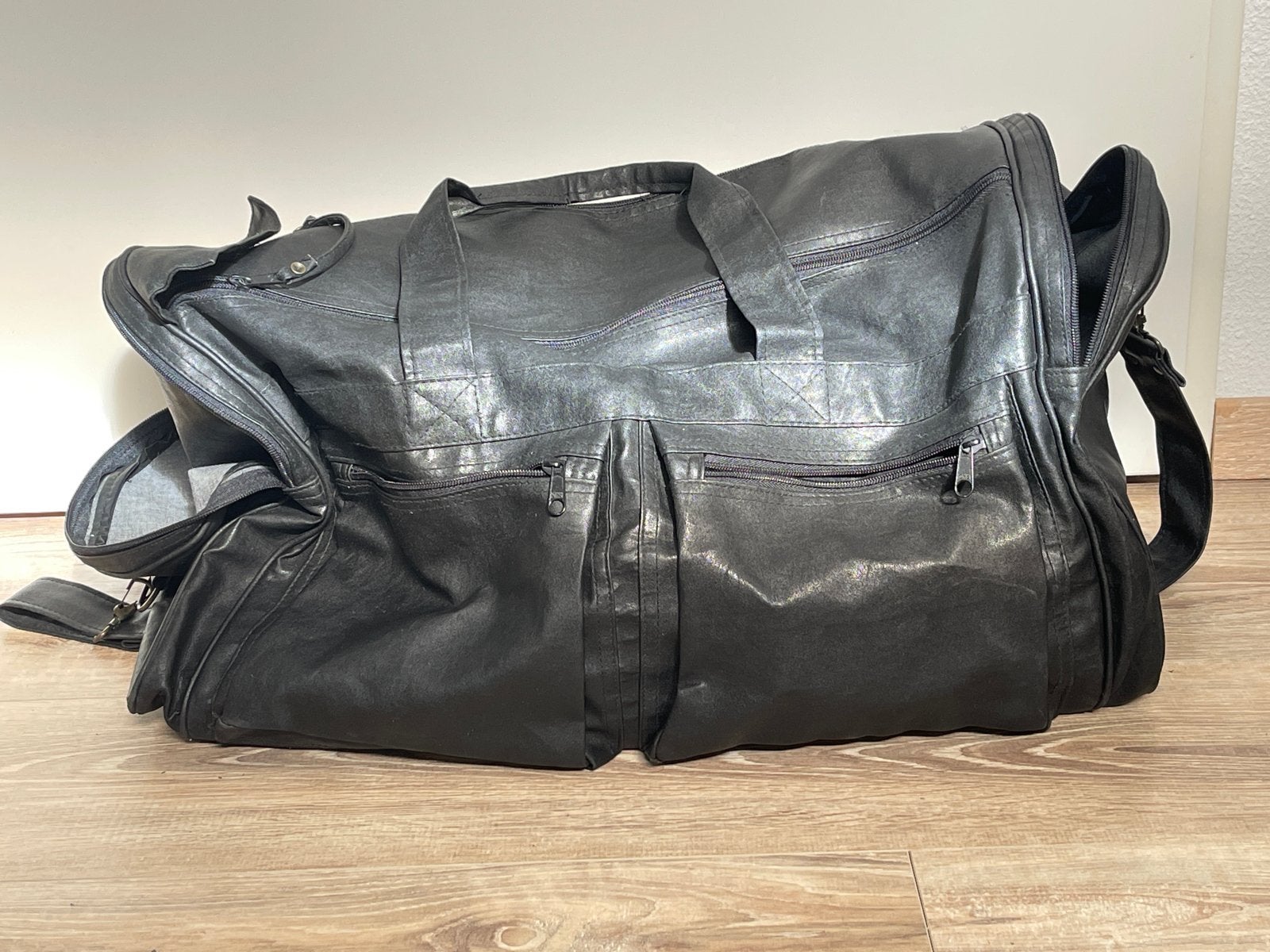 Zwarte kunt leren reistas / weekendtas, Gebruikt, 20 tot 30 cm, Zwart, Ophalen of Verzenden