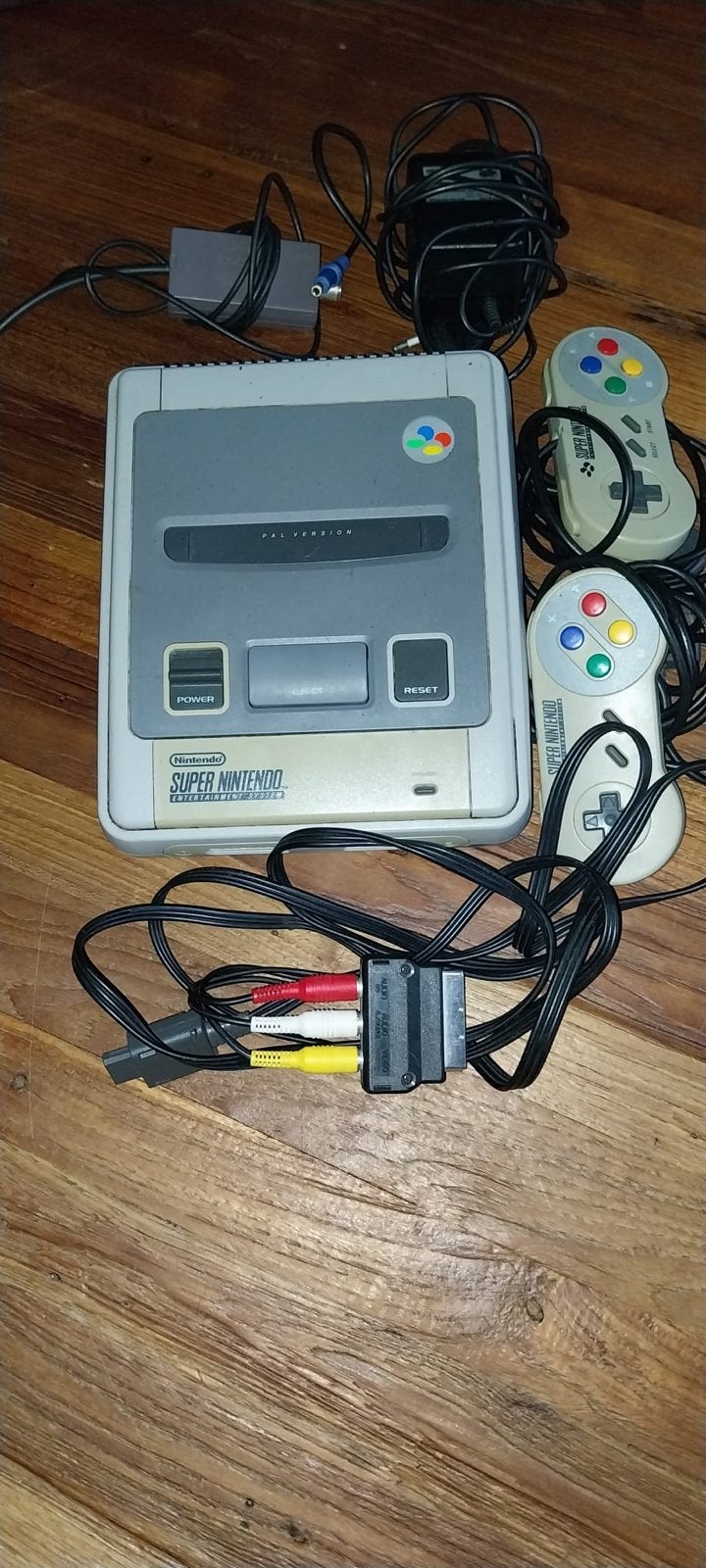 Super Nintendo SNES console met 6 games en 2 controllers, Spelcomputers en Games, Spelcomputers | Nintendo Super NES, Ophalen of Verzenden