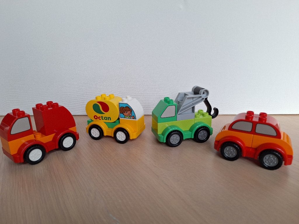 * Duplo: 4 wagentjes, wagens, 4 keer wagen *, Kinderen en Baby's, Speelgoed | Duplo en Lego, Overige thema's, Ophalen of Verzenden