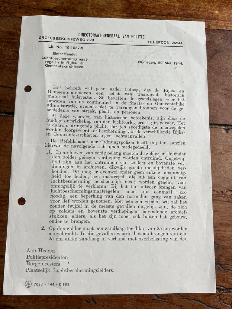 WO2 Bekendmaking LBD Nijmegen Ordnungspolizei kunst bescherm, Verzamelen, Verzenden, Nederland, Boek of Tijdschrift