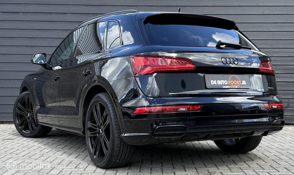 Audi Q5 50 TFSI e quattro S-Line Luchtvering/B&O/Trekhaak/21, 2005 kg, Gebruikt, 4 cilinders, Zwart