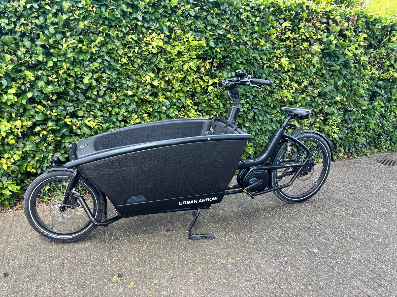 Urban Arrow bakfiets - Zo goed als nieuw (10/2024), Fietsen en Brommers, Fietsen | Bakfietsen, Overige merken, 3 kinderen, Elektrisch