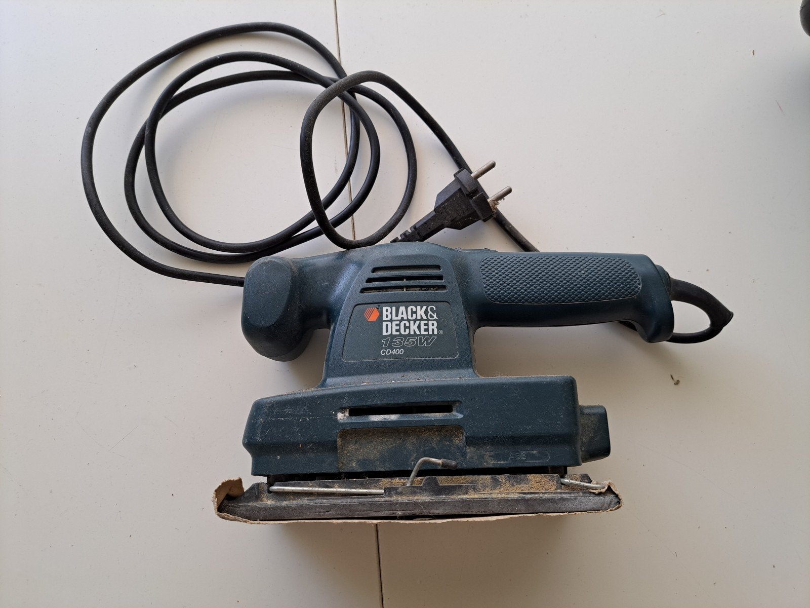 Black&Decker 135W schuurmachine, Ophalen, Gebruikt, Minder dan 600 watt, Vlakschuurmachine