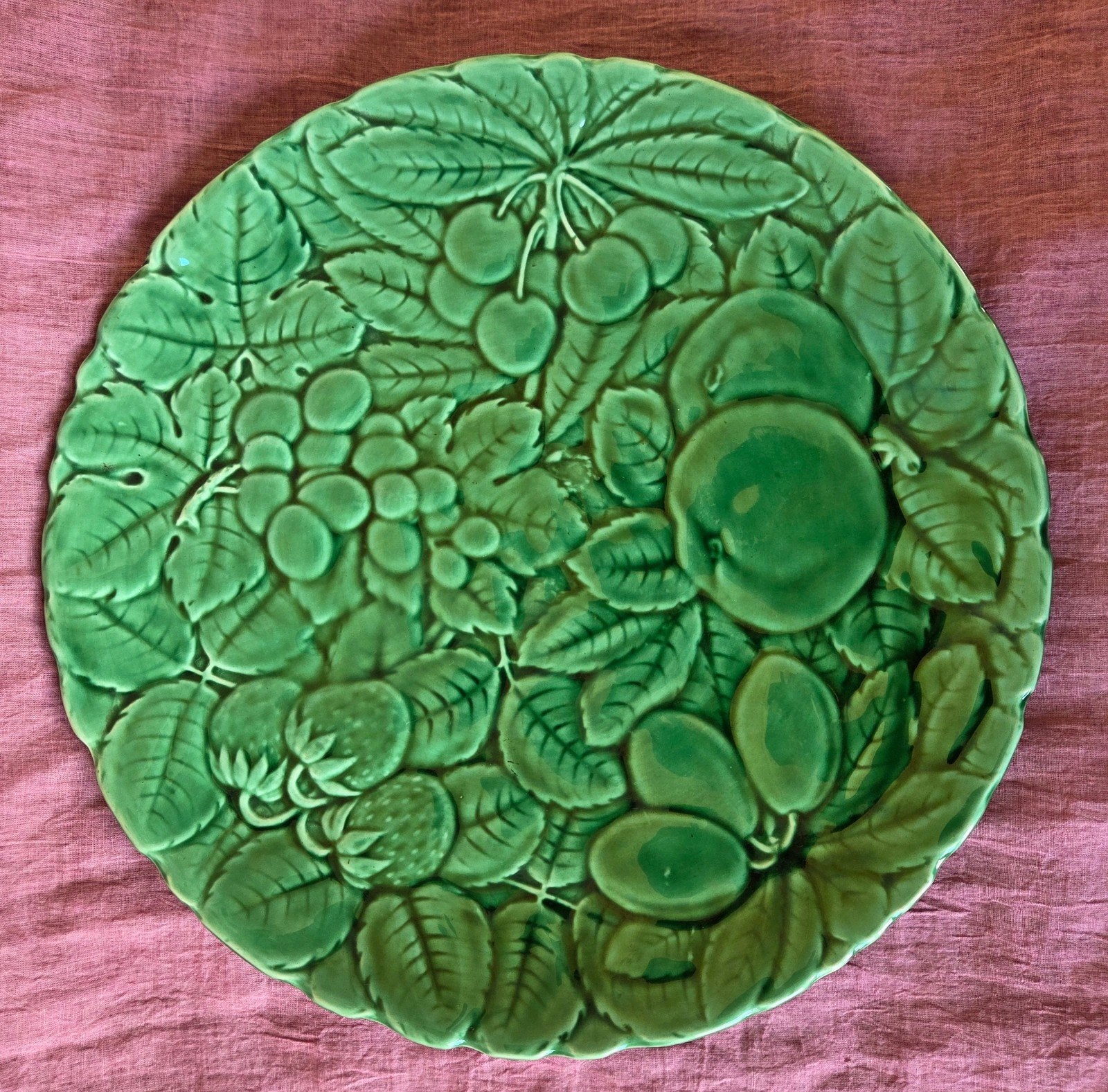 Franse Sarreguemines majolica barbotine schaal, Antiek en Kunst, Ophalen of Verzenden