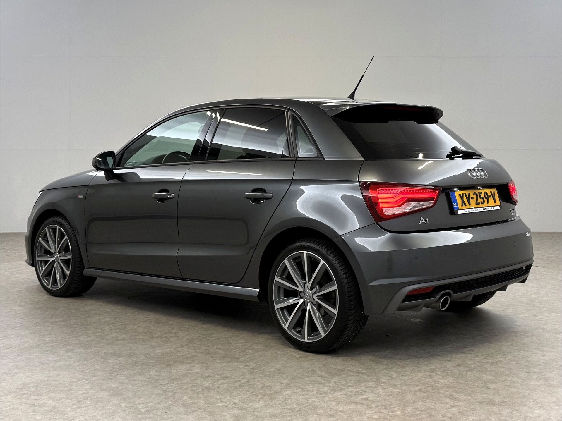 Audi A1 SB 1.0 TFSI Advance Sport S-Line | Clima | Cruise |, Auto's, Voorwielaandrijving, Euro 6, 49 €/maand, Bedrijf