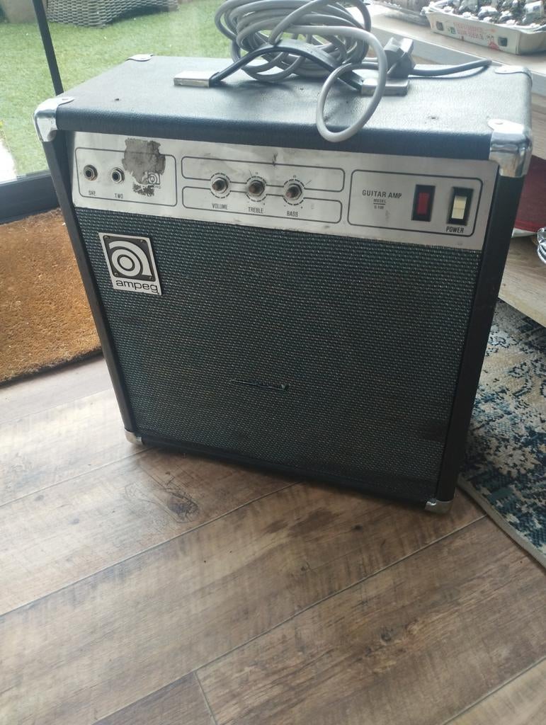Ampeg G100 Gitaarversterker - Vintage Geluid, Ophalen, Gebruikt