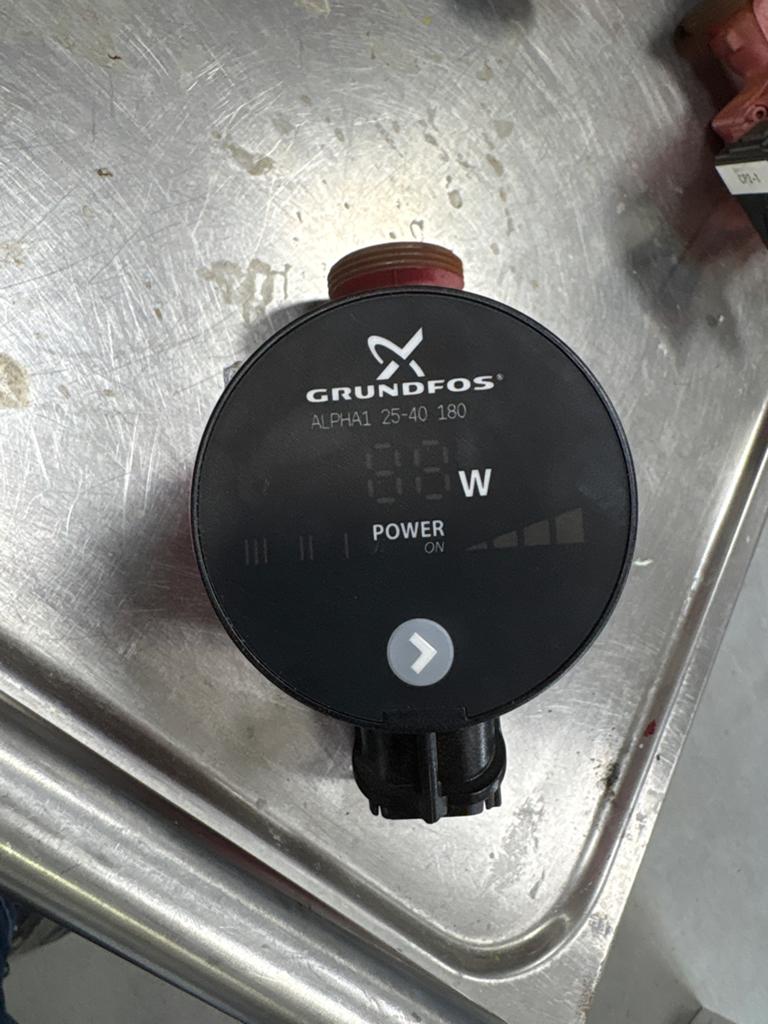 Grundfos ALPHA1 25-40 180 Circulatiepomp, Ophalen, Gebruikt, Elektrisch, Overige typen