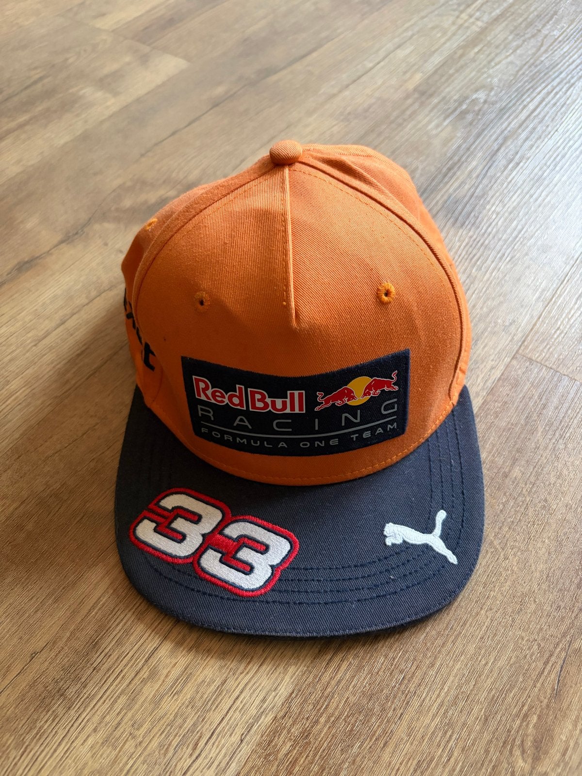 Red Bull Racing Max Verstappen pet 2017 Oranje, Ophalen of Verzenden, Zo goed als nieuw, One size fits all, Pet