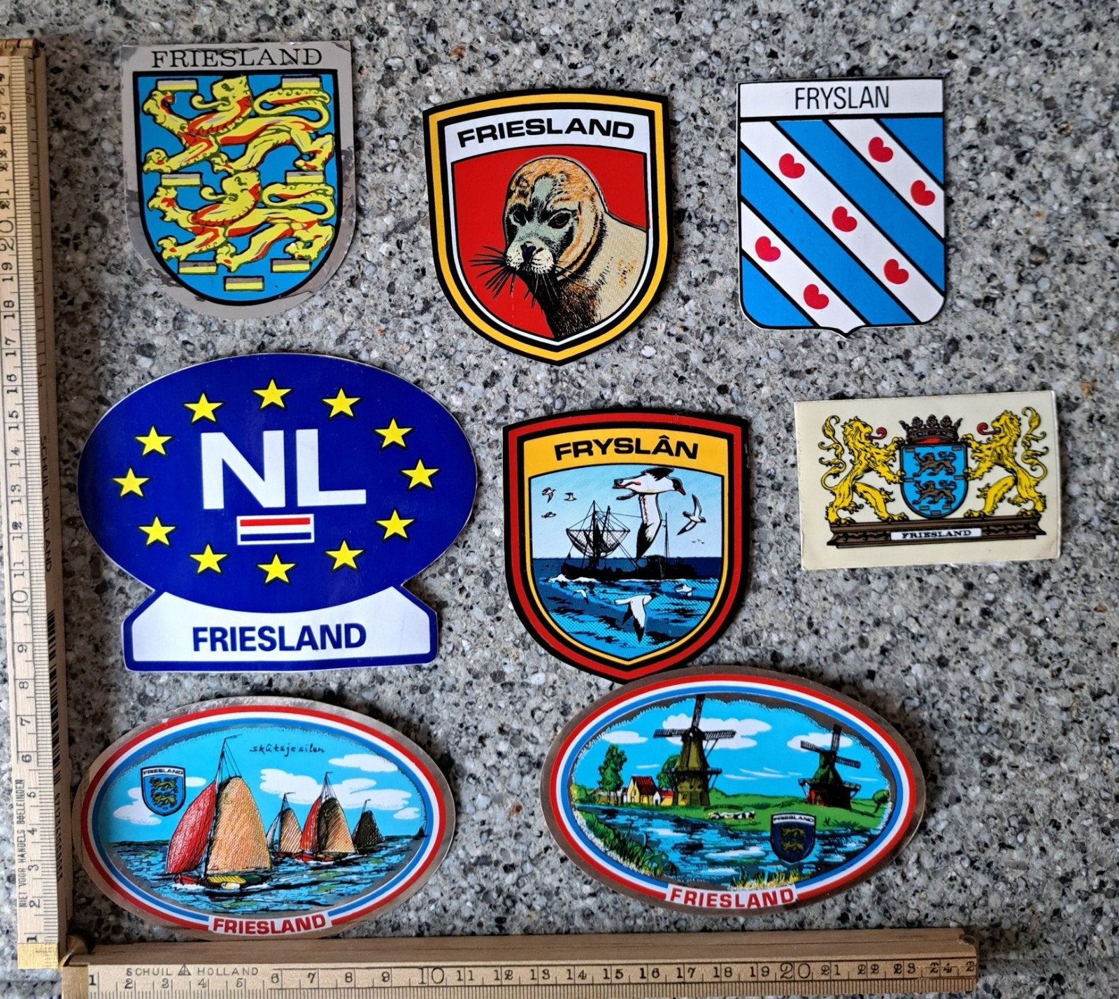 Diverse vintage stickers Friesland Fryslan bieden per stuk, Ophalen of Verzenden, Zo goed als nieuw, Overige typen